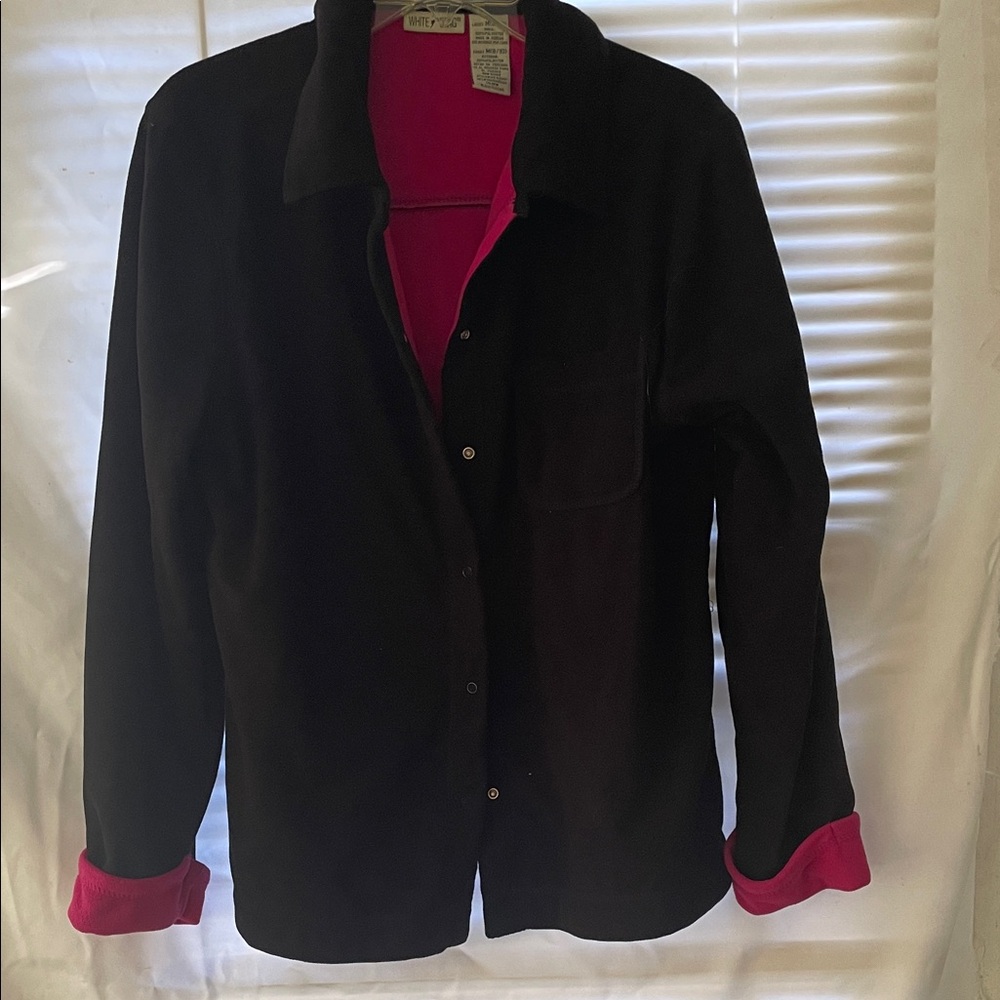 White Stag Black and Fuchsia Top